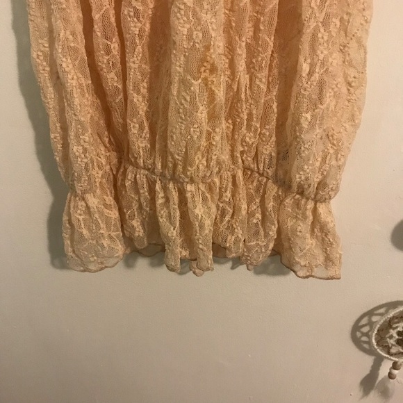 Forever 21 Blush Metallic Sleeveless Blouse - Picture 4 of 4